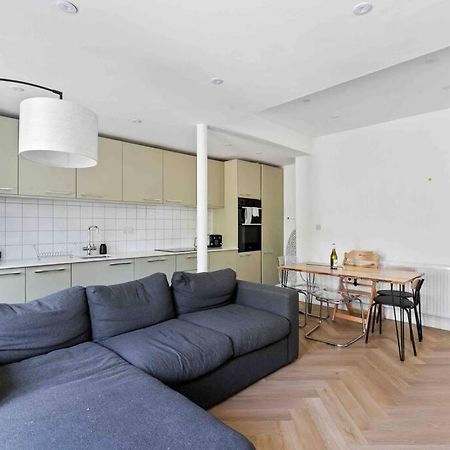 Modern 3 Bed Apartment In Tottenham London Exterior foto